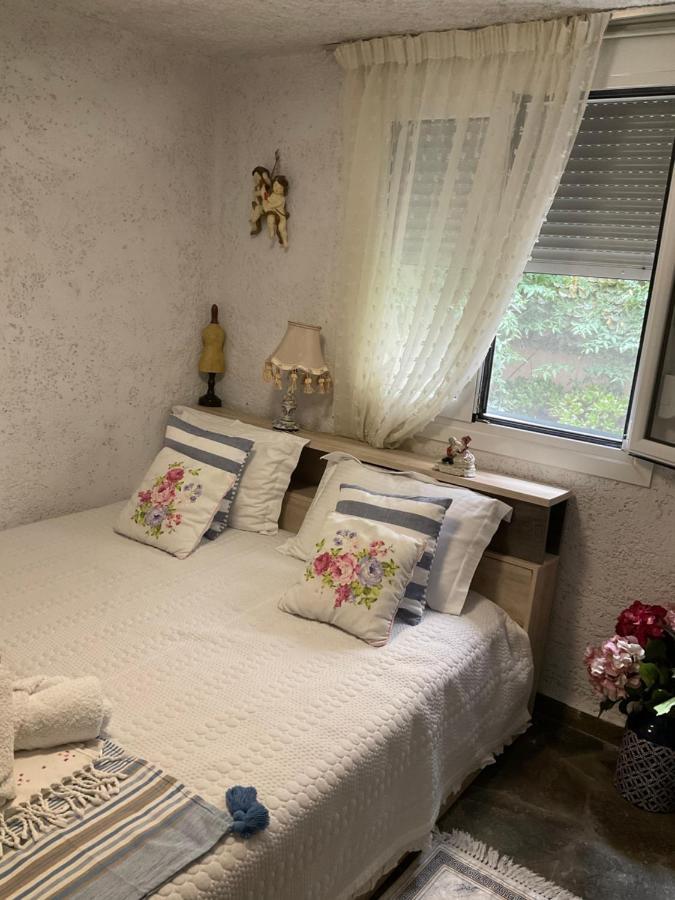 House With Big Garden Villa Corinth ภายนอก รูปภาพ