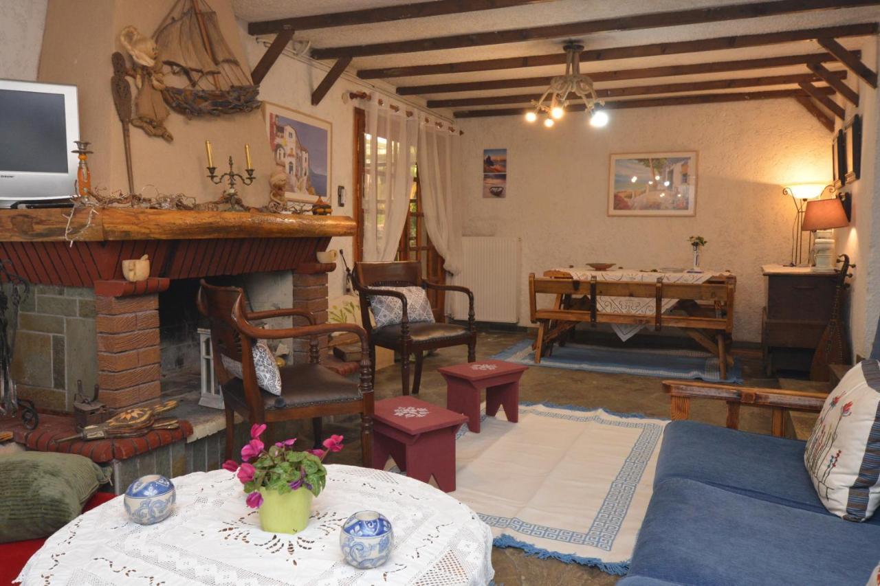House With Big Garden Villa Corinth ภายนอก รูปภาพ